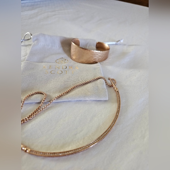 Kendra Scott Copper Cuff and Shoker Necklace - Picture 3 of 13